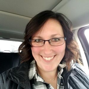 Meet your Posher, Stacy